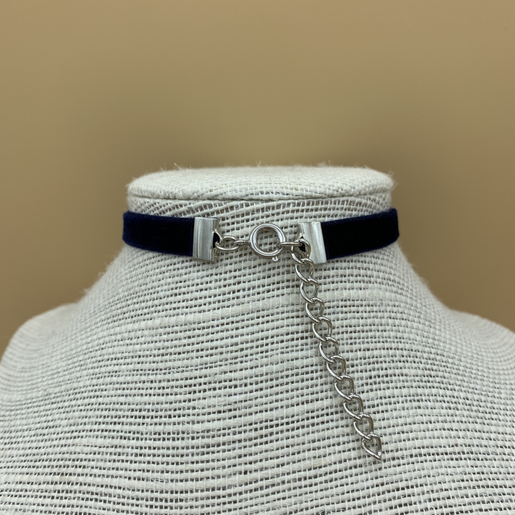 blaues Samtband-Collier R9 Verschluss