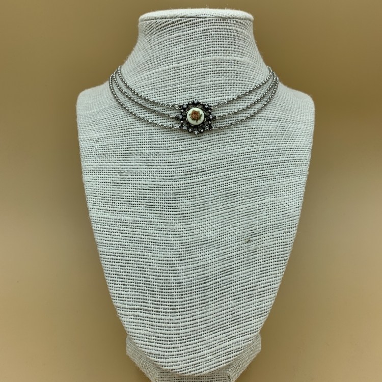 A252-R3 Collier Total