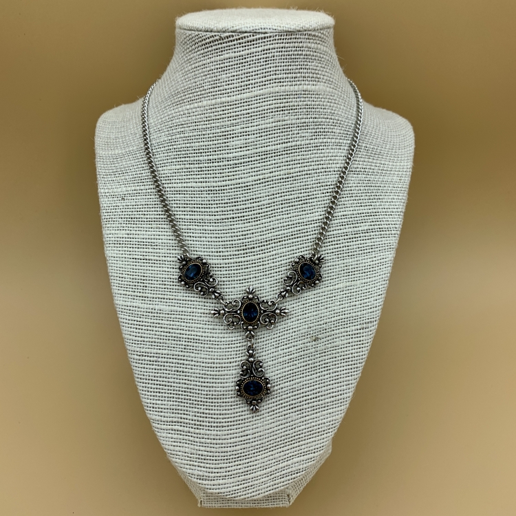 Halskette Klarissa mit Swarovski® Kristall