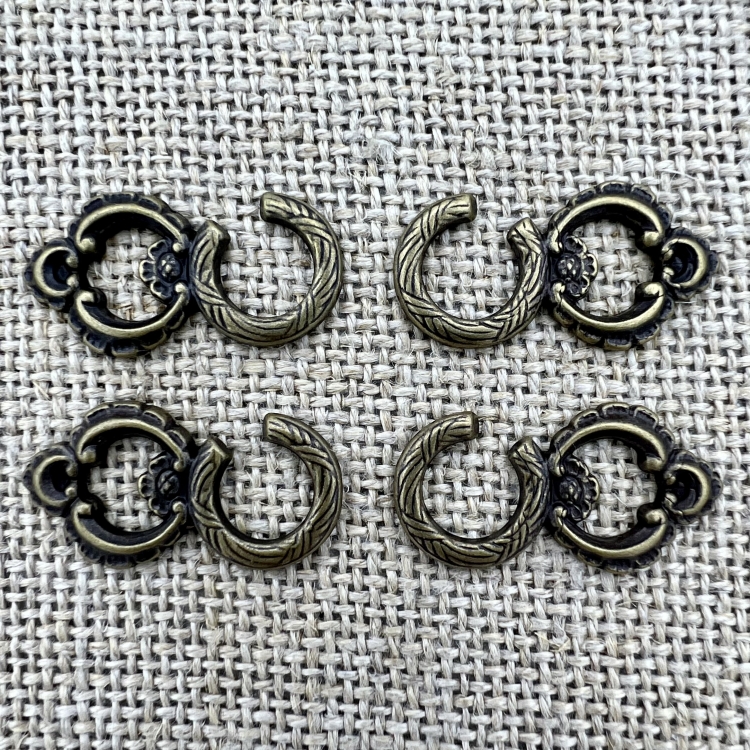 A333-ame-zwei-Paar-Miederhaken