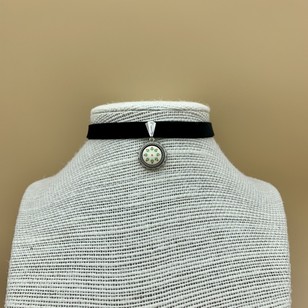 A248 R7 Halskette Total