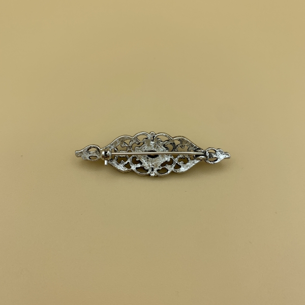 Anstecknadel Rubin Rückseite